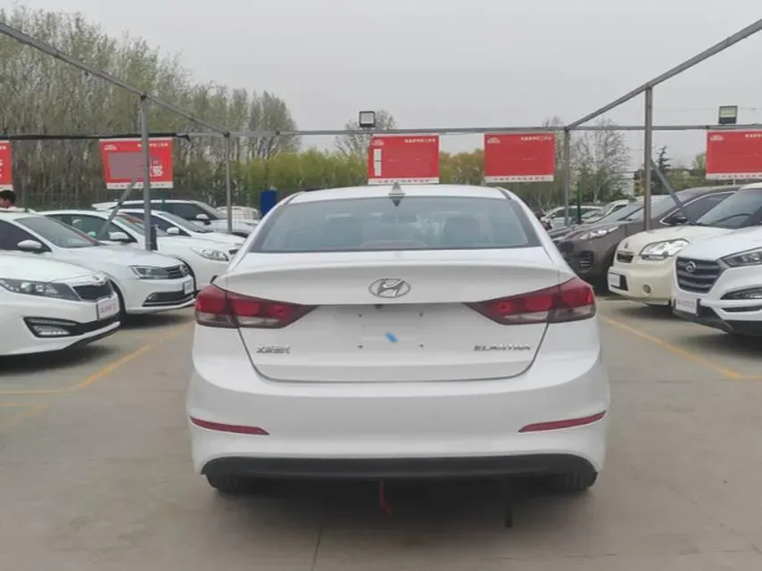 2016 Hyundai Elantra 1.6L 130HP L4 6AT,autocango,china used car exporter,china ev exporter,chinese used car exporter,chinese used ev exporter