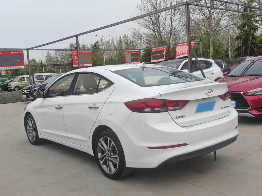 2016 Hyundai Elantra 1.6L 130HP L4 6AT,autocango,china used car exporter,china ev exporter,chinese used car exporter,chinese used ev exporter