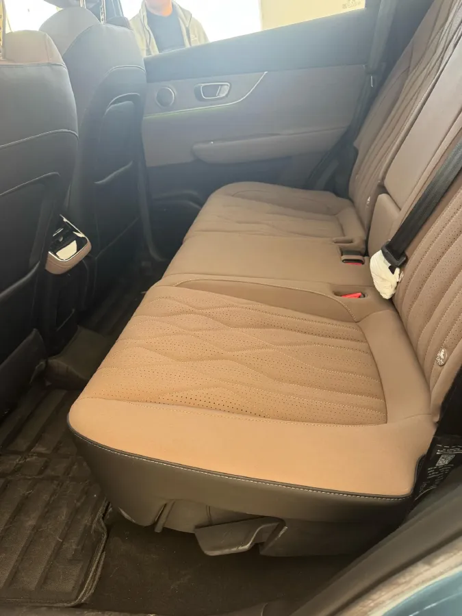 2025 Chery Tiggo8 PLUS C-DM 1.5T 156HP L4 1DHT PHEV,autocango,china used car exporter,china ev exporter,chinese used car exporter,chinese used ev exporter