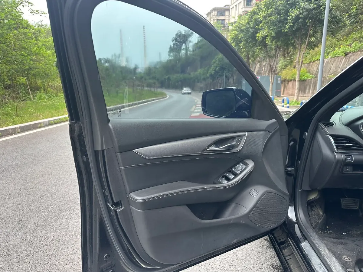 2022 Cadillac CT5 2.0T 237HP L4 10AT,autocango,china used car exporter,china ev exporter,chinese used car exporter,chinese used ev exporter