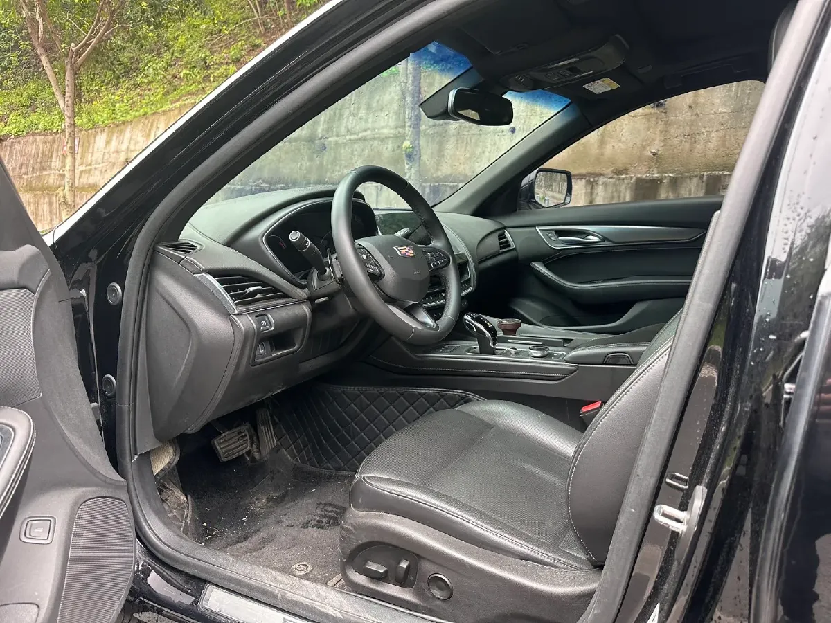 2022 Cadillac CT5 2.0T 237HP L4 10AT,autocango,china used car exporter,china ev exporter,chinese used car exporter,chinese used ev exporter