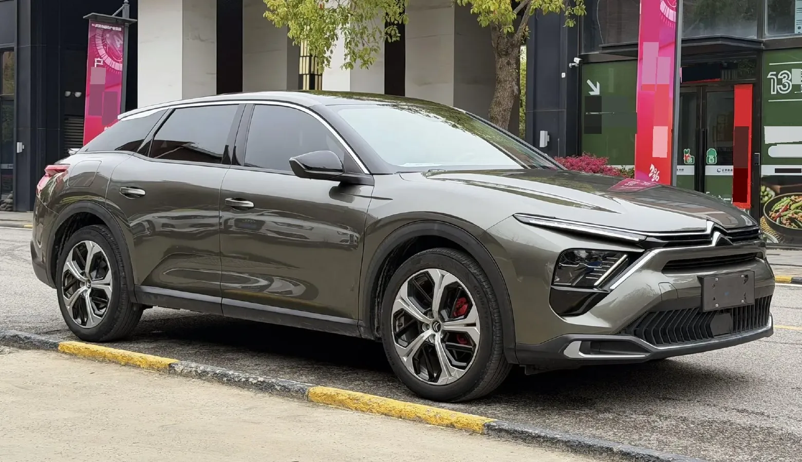 2022 Citroen C5 X 1.6T 175HP L4 8AT,autocango,china used car exporter,china ev exporter,chinese used car exporter,chinese used ev exporter