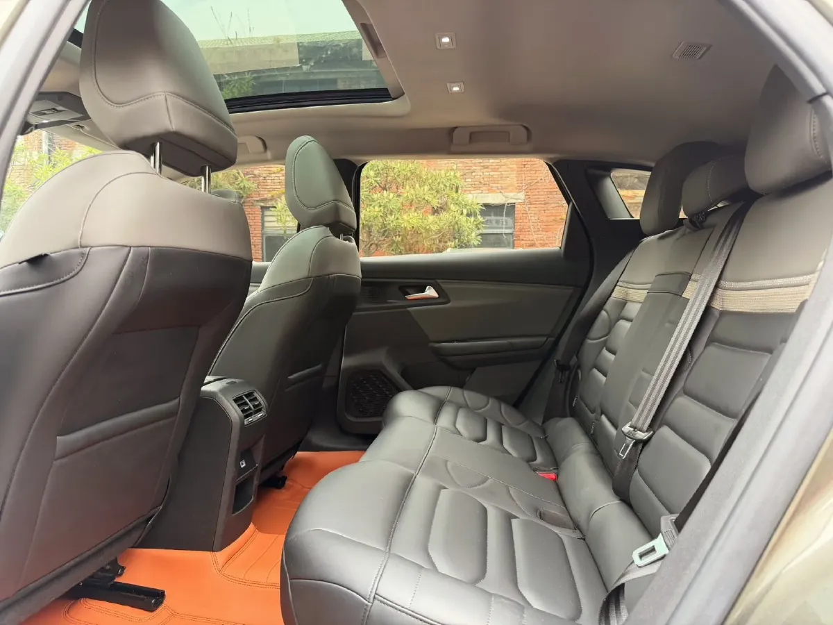 2022 Citroen C5 X 1.6T 175HP L4 8AT,autocango,china used car exporter,china ev exporter,chinese used car exporter,chinese used ev exporter