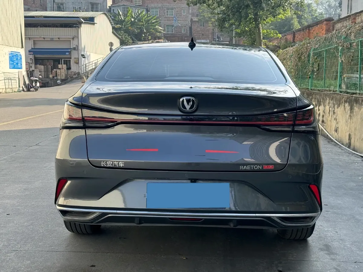 2022 ChangAn Eado 1.4T 160HP L4 7DCT,autocango,china used car exporter,china ev exporter,chinese used car exporter,chinese used ev exporter