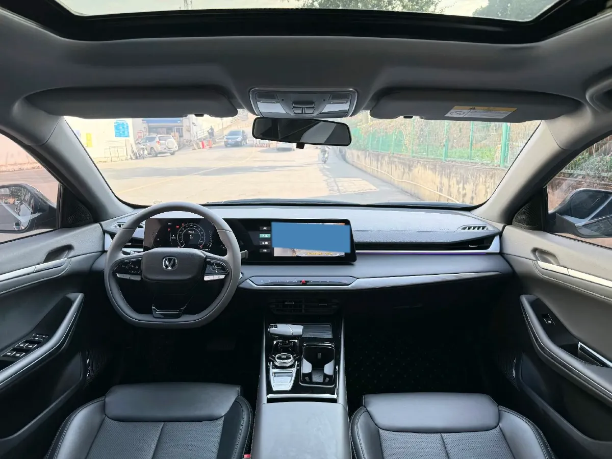 2022 ChangAn Eado 1.4T 160HP L4 7DCT,autocango,china used car exporter,china ev exporter,chinese used car exporter,chinese used ev exporter