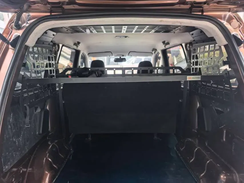 2021 WuLing HongGuang 1.5L 99HP L4 6MT,autocango,china used car exporter,china ev exporter,chinese used car exporter,chinese used ev exporter