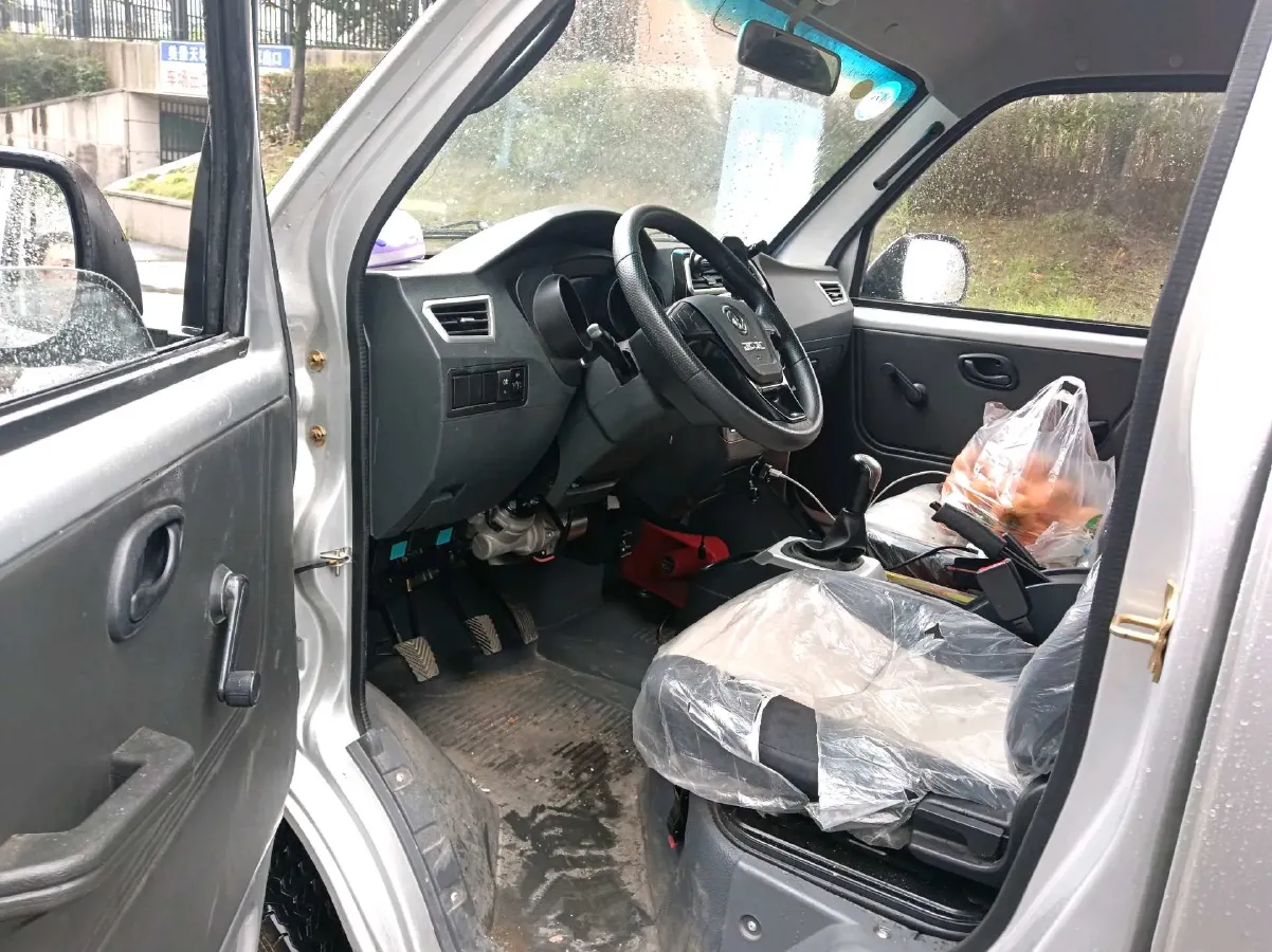 2023 JinBei JinKa S2 1.6L 124HP L4 5MT,autocango,china used car exporter,china ev exporter,chinese used car exporter,chinese used ev exporter