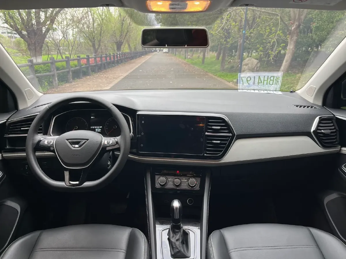 2022 Jetta VS5 1.4T 150HP L4 6AT,autocango,china used car exporter,china ev exporter,chinese used car exporter,chinese used ev exporter