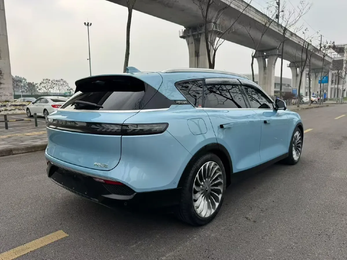 2021 Voyah FREE Range Extended 109HP REEV 33KWH,autocango,china used car exporter,china ev exporter,chinese used car exporter,chinese used ev exporter