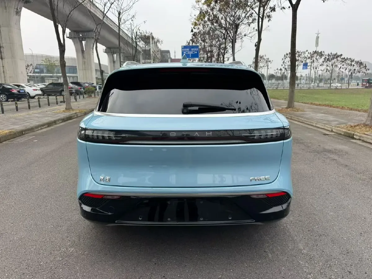 2021 Voyah FREE Range Extended 109HP REEV 33KWH,autocango,china used car exporter,china ev exporter,chinese used car exporter,chinese used ev exporter