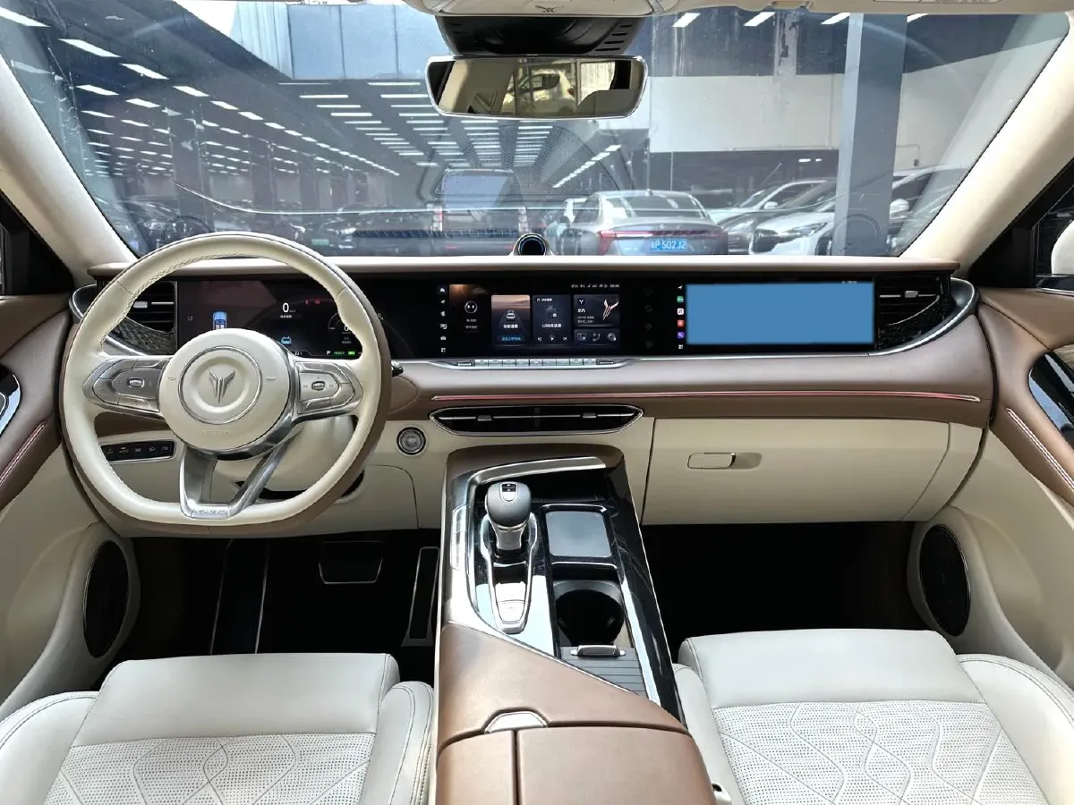 2021 Voyah FREE Range Extended 109HP REEV 33KWH,autocango,china used car exporter,china ev exporter,chinese used car exporter,chinese used ev exporter