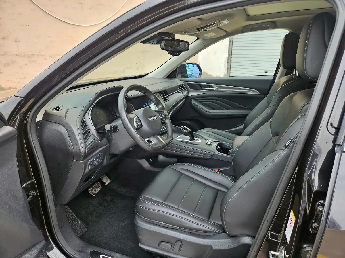 2019 Haval F7 1.5T 169HP L4 7DCT,autocango,china used car exporter,china ev exporter,chinese used car exporter,chinese used ev exporter