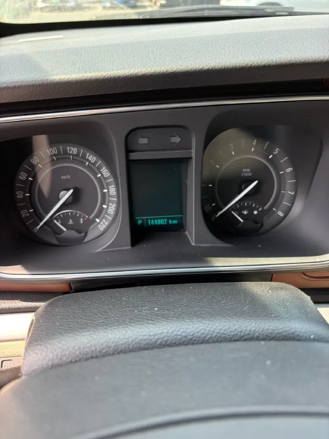 2018 Buick GL8 2.0T 260HP L4 6AT,autocango,china used car exporter,china ev exporter,chinese used car exporter,chinese used ev exporter