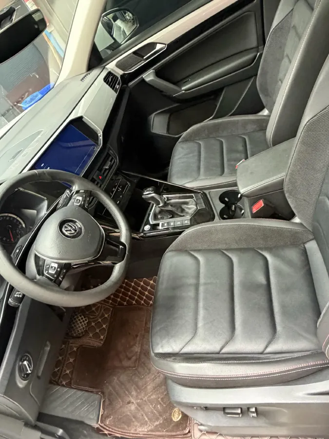 2019 Volkswagen Tayron 2.0T 186HP L4 7DCT,autocango,china used car exporter,china ev exporter,chinese used car exporter,chinese used ev exporter