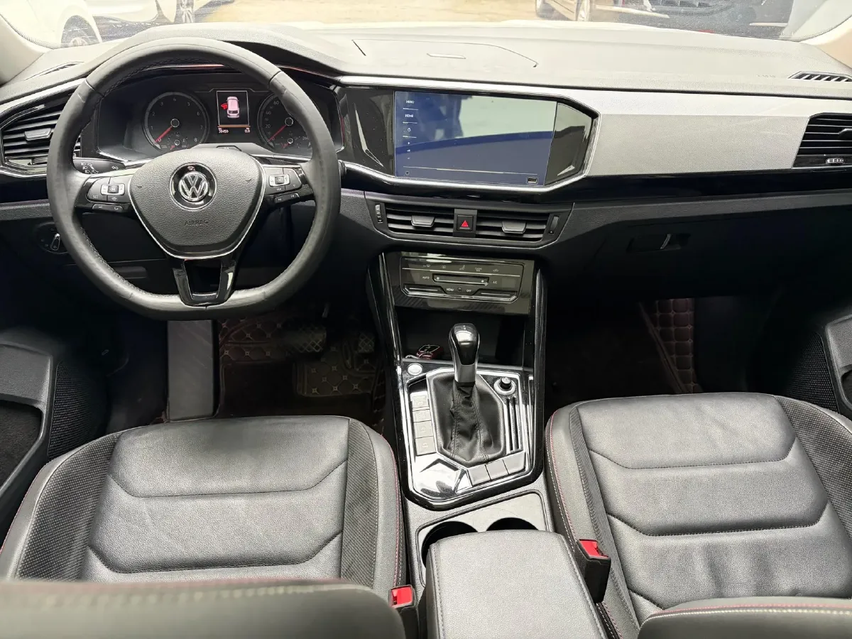 2019 Volkswagen Tayron 2.0T 186HP L4 7DCT,autocango,china used car exporter,china ev exporter,chinese used car exporter,chinese used ev exporter