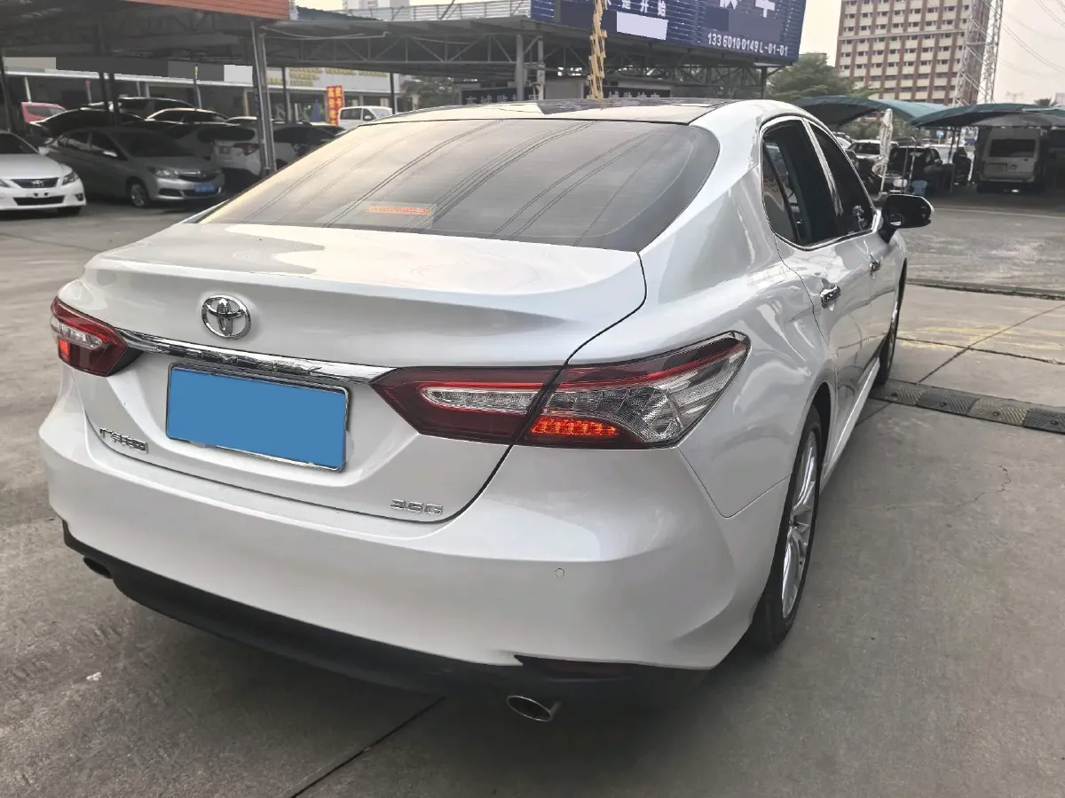 2019 Toyota Camry 2.5L 209HP L4 8AT,autocango,china used car exporter,china ev exporter,chinese used car exporter,chinese used ev exporter