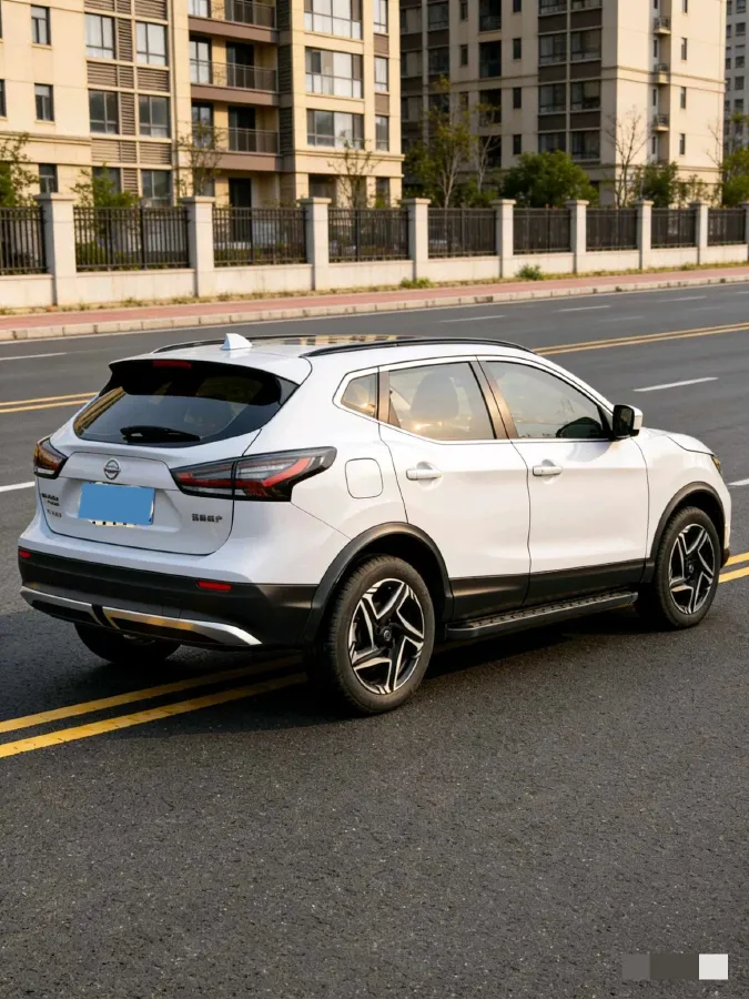 2025 Nissan Qashqai 2.0L 151HP L4 CVT,autocango,china used car exporter,china ev exporter,chinese used car exporter,chinese used ev exporter