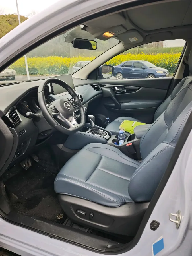 2025 Nissan Qashqai 2.0L 151HP L4 CVT,autocango,china used car exporter,china ev exporter,chinese used car exporter,chinese used ev exporter
