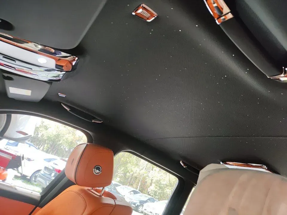 2025 Mansory Cullinan 6.7T 600HP V12 8AT,autocango,china used car exporter,china ev exporter,chinese used car exporter,chinese used ev exporter