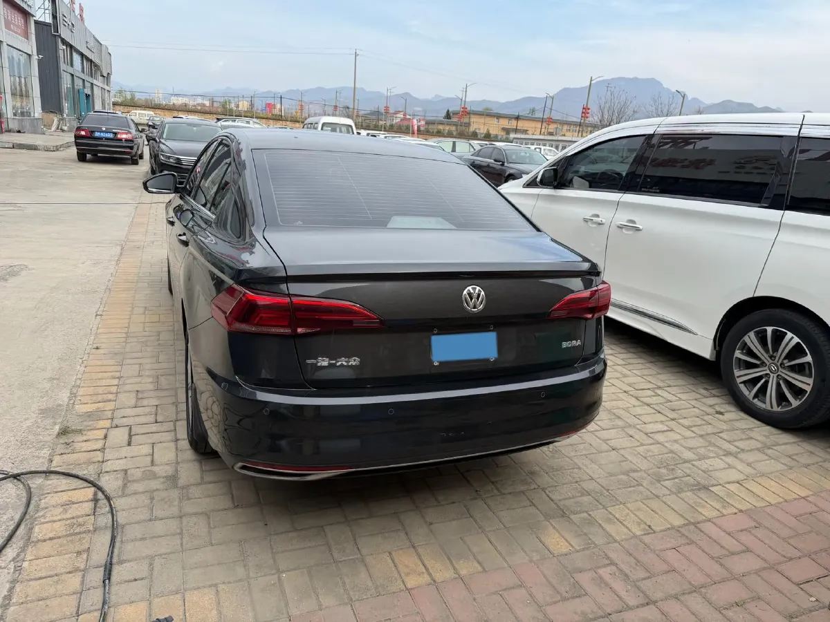 2020 Volkswagen Bora 1.5L 113HP L4 6AT,autocango,china used car exporter,china ev exporter,chinese used car exporter,chinese used ev exporter