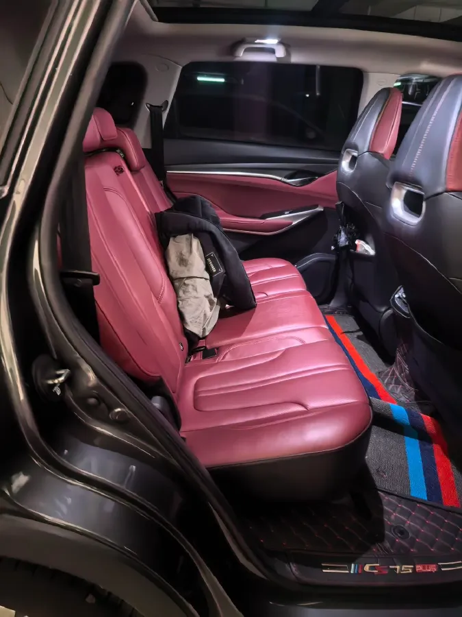 2021 ChangAn CS75 Plus 2.0T 233HP L4 8AT,autocango,china used car exporter,china ev exporter,chinese used car exporter,chinese used ev exporter