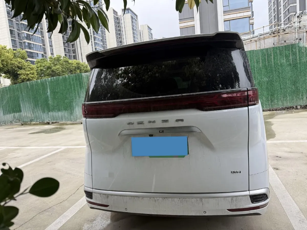 2024 Denza D9 1.5T 139HP L4 E-CVT PHEV 40KWH,autocango,china used car exporter,china ev exporter,chinese used car exporter,chinese used ev exporter