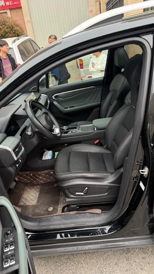 2023 Geely Okavango L 2.0T 218HP L4 7DCT,autocango,china used car exporter,china ev exporter,chinese used car exporter,chinese used ev exporter