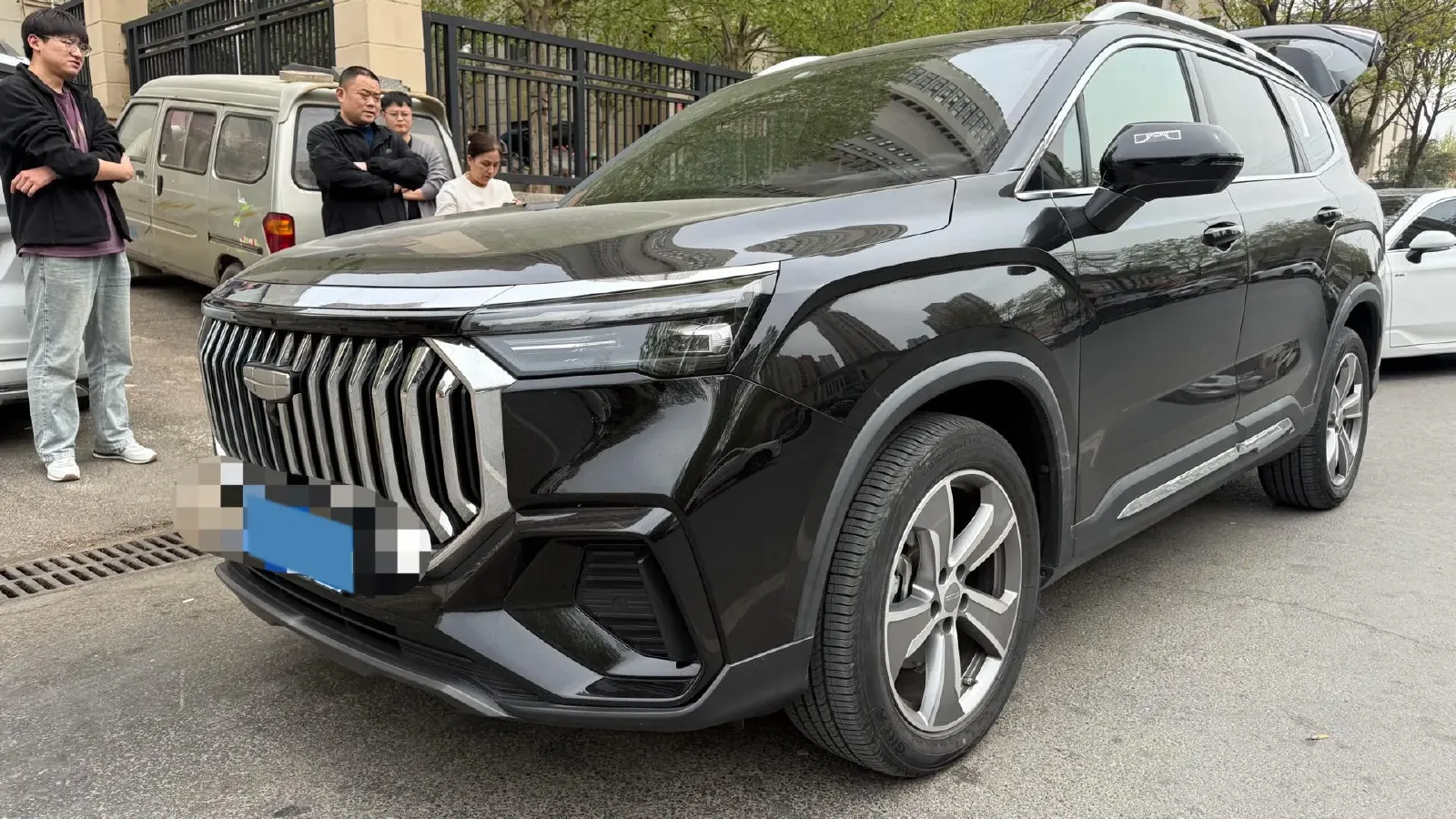 2023 Geely Okavango L 2.0T 218HP L4 7DCT,autocango,china used car exporter,china ev exporter,chinese used car exporter,chinese used ev exporter