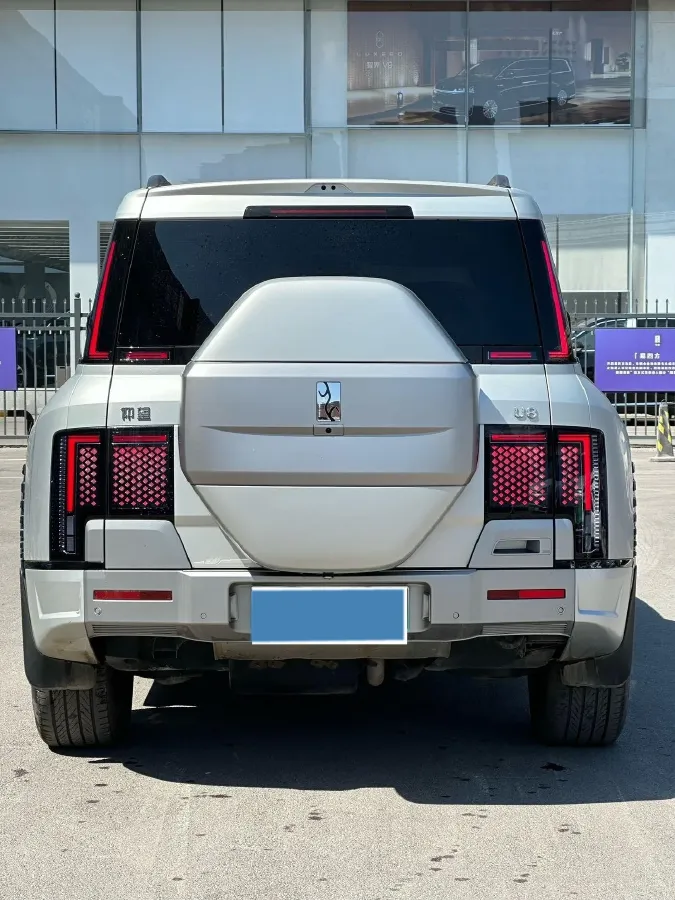 2023 YangWang U8 2.0T 272HP L4 REEV 49.05KWH,autocango,china used car exporter,china ev exporter,chinese used car exporter,chinese used ev exporter