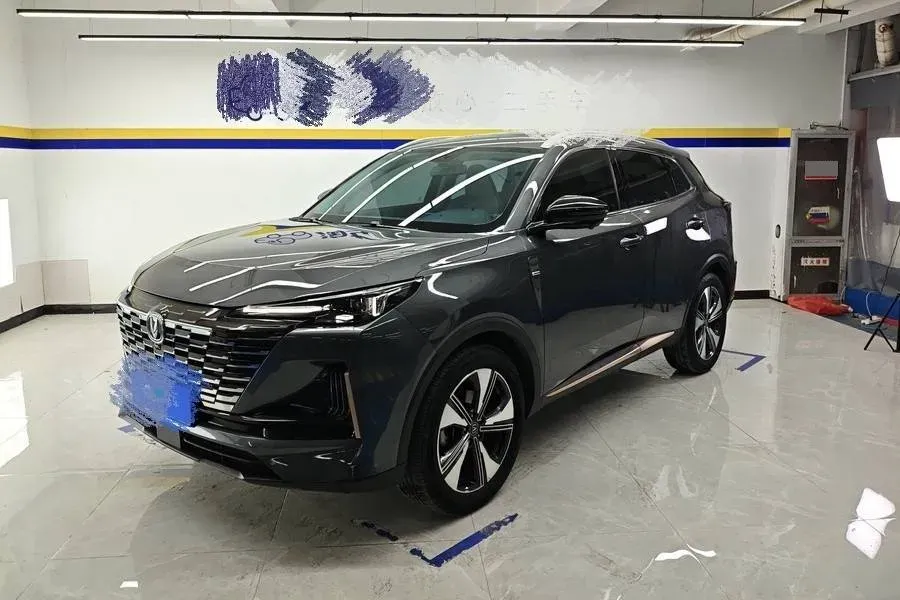 2022 ChangAn CS55 Plus 1.5T 180HP L4 7DCT,autocango,china used car exporter,china ev exporter,chinese used car exporter,chinese used ev exporter