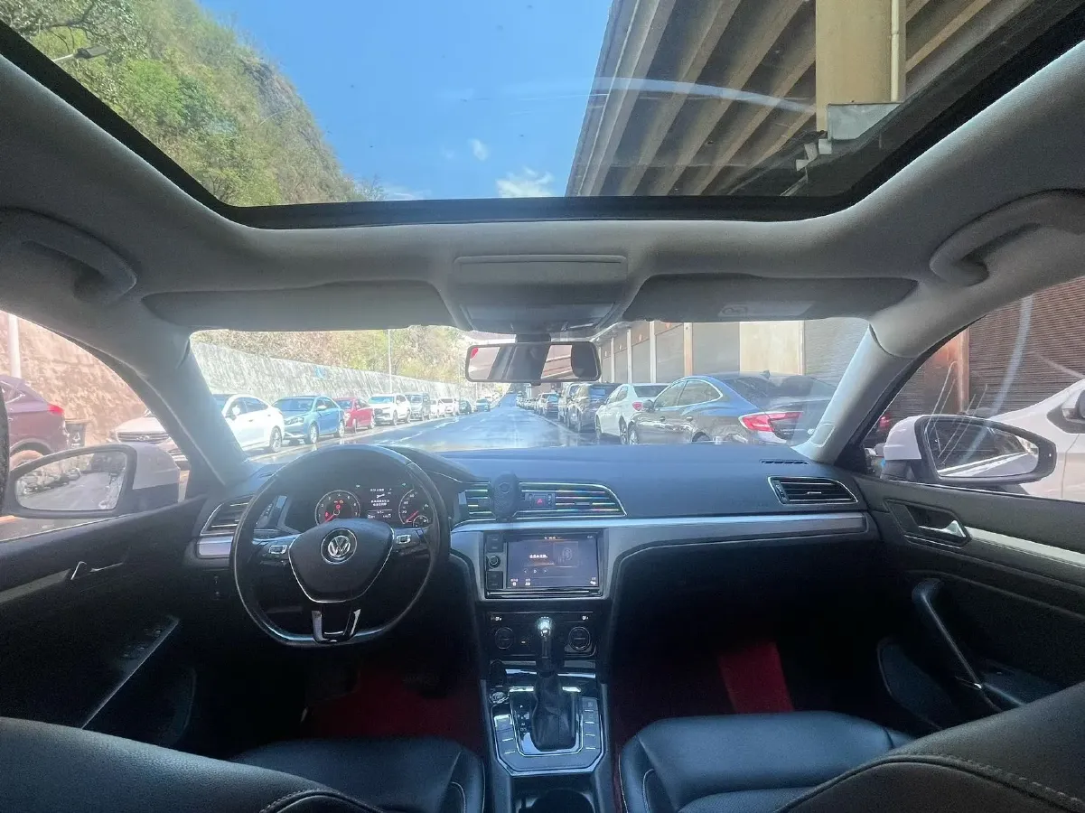 2019 Volkswagen Passat 1.4T 150HP L4 7DCT,autocango,china used car exporter,china ev exporter,chinese used car exporter,chinese used ev exporter