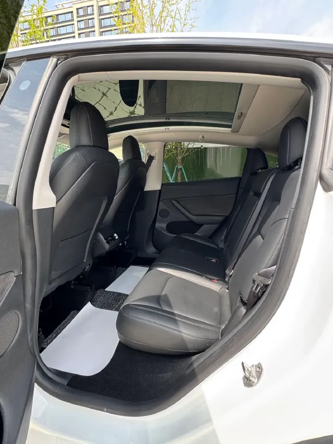 2021 Tesla Model Y BEV 60KWH,autocango,china used car exporter,china ev exporter,chinese used car exporter,chinese used ev exporter