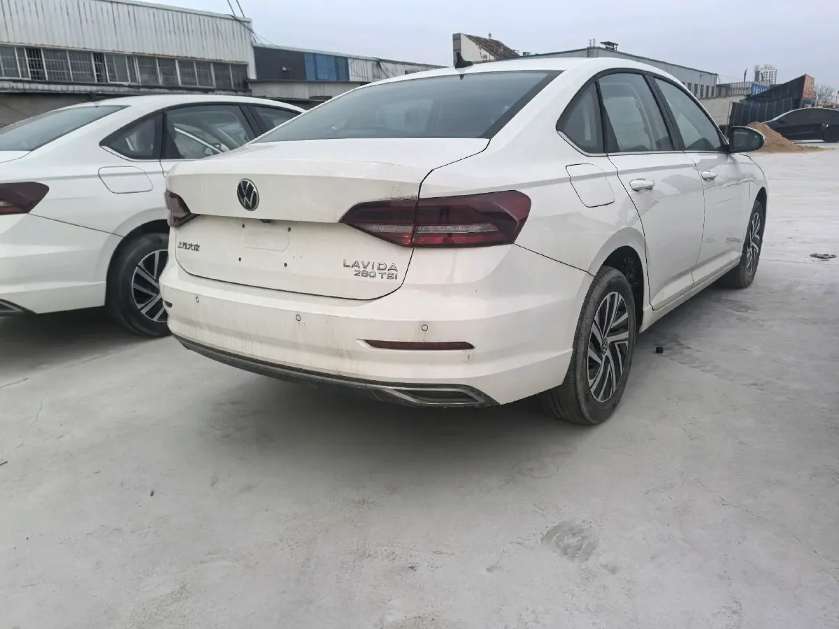 2022 Volkswagen Sagitar 1.2T 116HP L4 7DCT,autocango,china used car exporter,china ev exporter,chinese used car exporter,chinese used ev exporter