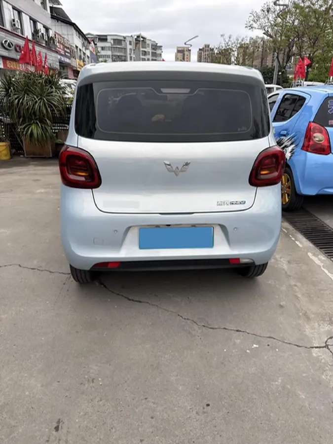 2026 WuLing XingGuangL 1.5L 106HP L4 E-CVT PHEV,autocango,china used car exporter,china ev exporter,chinese used car exporter,chinese used ev exporter