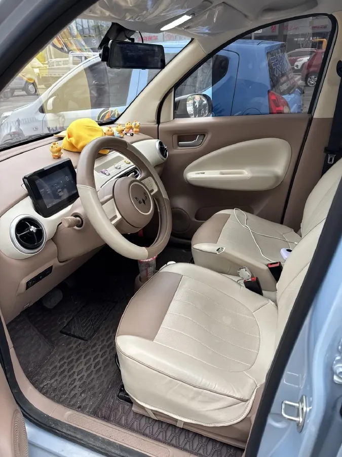 2026 WuLing XingGuangL 1.5L 106HP L4 E-CVT PHEV,autocango,china used car exporter,china ev exporter,chinese used car exporter,chinese used ev exporter