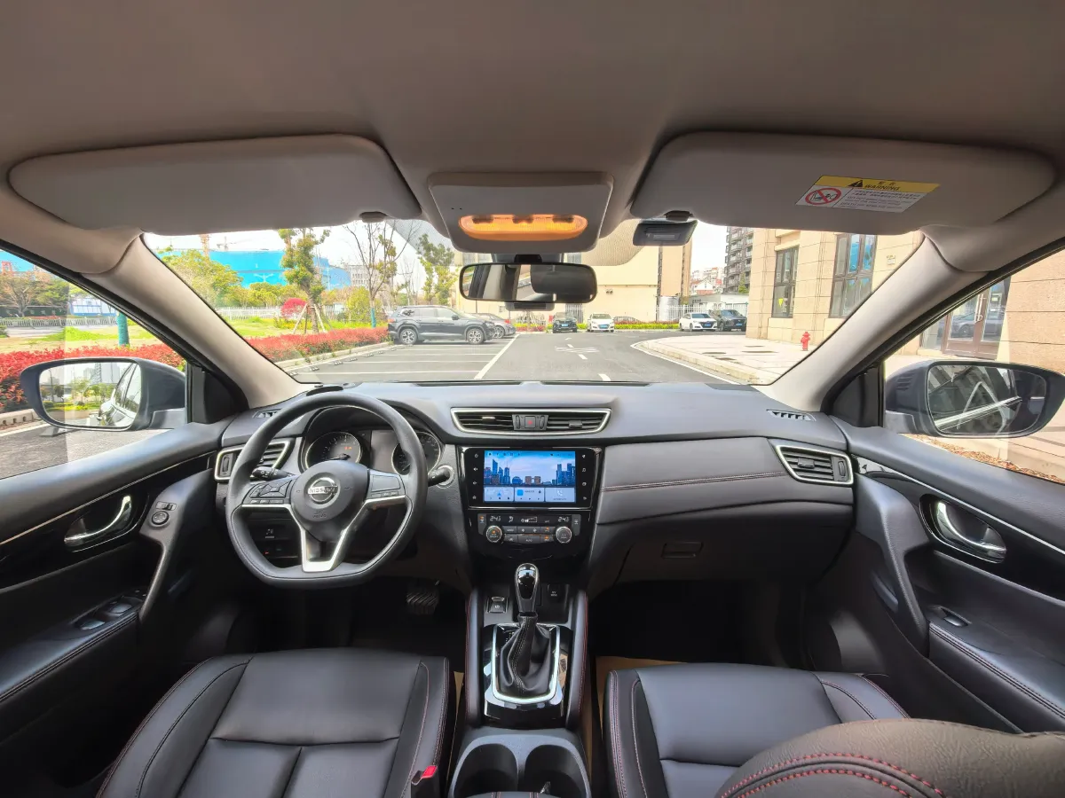 2022 Nissan Qashqai 2.0L 151HP L4 CVT,autocango,china used car exporter,china ev exporter,chinese used car exporter,chinese used ev exporter