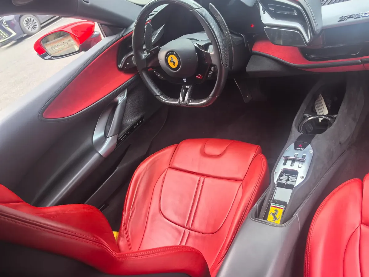 2020 Ferrari SF90 3.9T 781HP V8 8DCT PHEV 7.9KWH,autocango,china used car exporter,china ev exporter,chinese used car exporter,chinese used ev exporter
