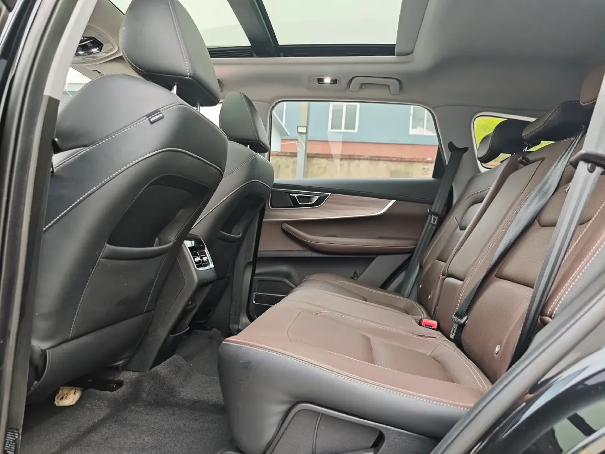 2019 Chery Tiggo 8 1.6T 197HP L4 7DCT,autocango,china used car exporter,china ev exporter,chinese used car exporter,chinese used ev exporter