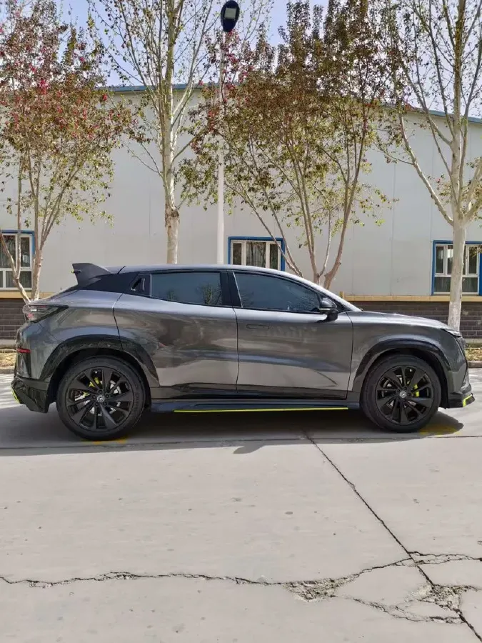 2022 ChangAn UNI-T 1.5T 188HP L4 7DCT,autocango,china used car exporter,china ev exporter,chinese used car exporter,chinese used ev exporter