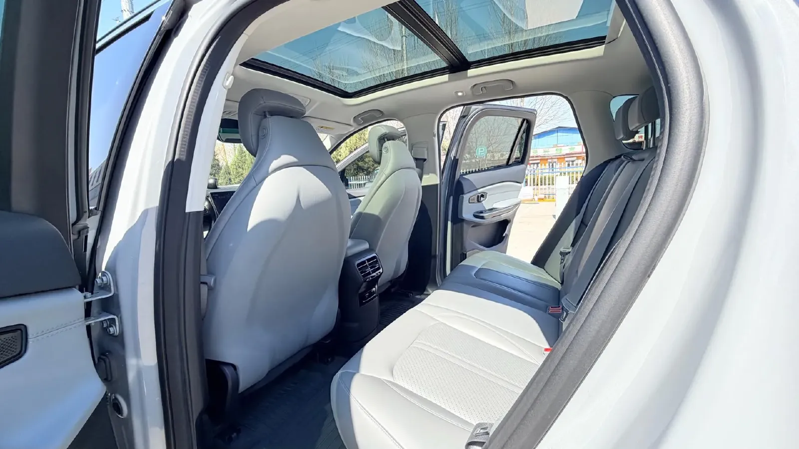 2020 NIO ES6 BEV 70KWH,autocango,china used car exporter,china ev exporter,chinese used car exporter,chinese used ev exporter