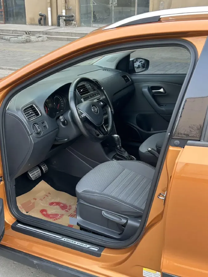 2016 Volkswagen Polo 1.6L 110HP L4 6AT,autocango,china used car exporter,china ev exporter,chinese used car exporter,chinese used ev exporter