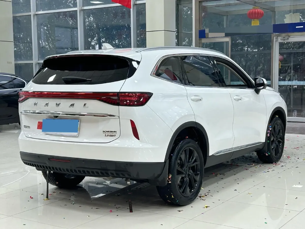 2021 Haval H6 2.0T 211HP L4 7DCT,autocango,china used car exporter,china ev exporter,chinese used car exporter,chinese used ev exporter