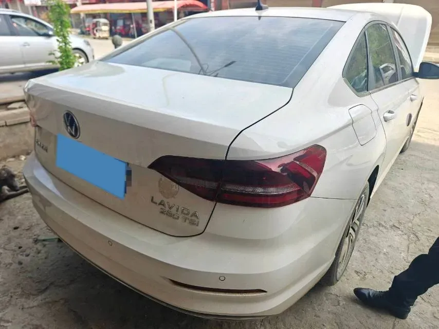 2022 Volkswagen Sagitar 1.2T 116HP L4 7DCT,autocango,china used car exporter,china ev exporter,chinese used car exporter,chinese used ev exporter