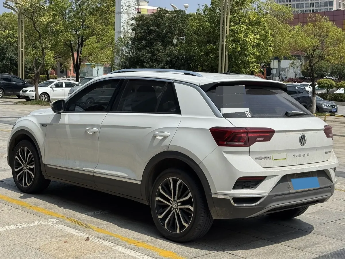 2019 Volkswagen T-Roc 1.4T 150HP L4 7DCT,autocango,china used car exporter,china ev exporter,chinese used car exporter,chinese used ev exporter