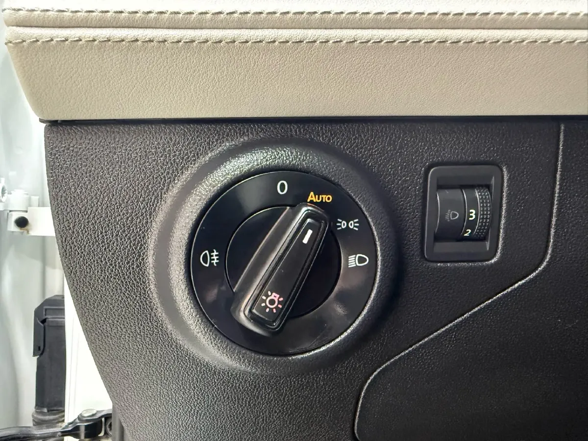 2023 Jetta VS7 1.4T 150HP L4 6AT,autocango,china used car exporter,china ev exporter,chinese used car exporter,chinese used ev exporter