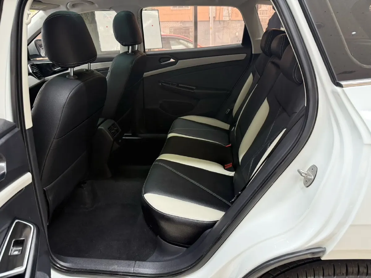 2023 Jetta VS7 1.4T 150HP L4 6AT,autocango,china used car exporter,china ev exporter,chinese used car exporter,chinese used ev exporter