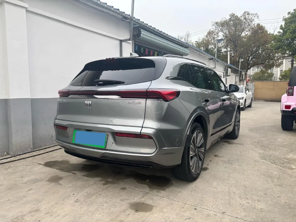 2023 Buick EnvisionPlus 1.5T 211HP L4 9AT,autocango,china used car exporter,china ev exporter,chinese used car exporter,chinese used ev exporter
