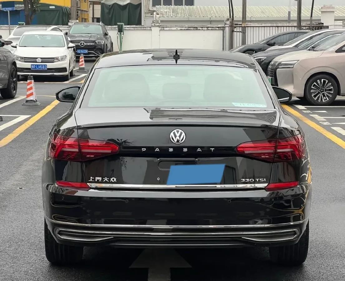 2019 Volvo V40 1.5T 152HP L4 6AT,autocango,china used car exporter,china ev exporter,chinese used car exporter,chinese used ev exporter