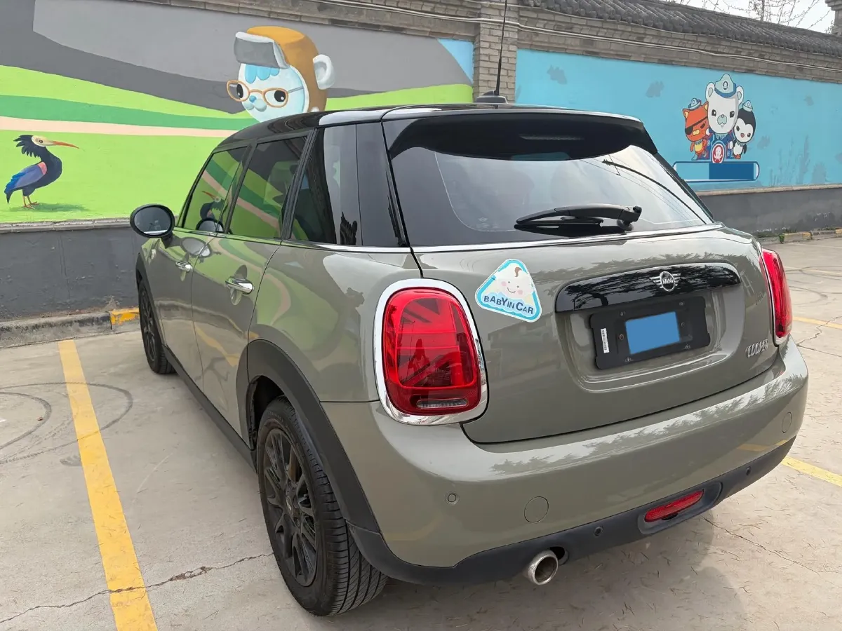 2018 MINI COUNTRYMAN 1.5T 136HP L3 6AT,autocango,china used car exporter,china ev exporter,chinese used car exporter,chinese used ev exporter
