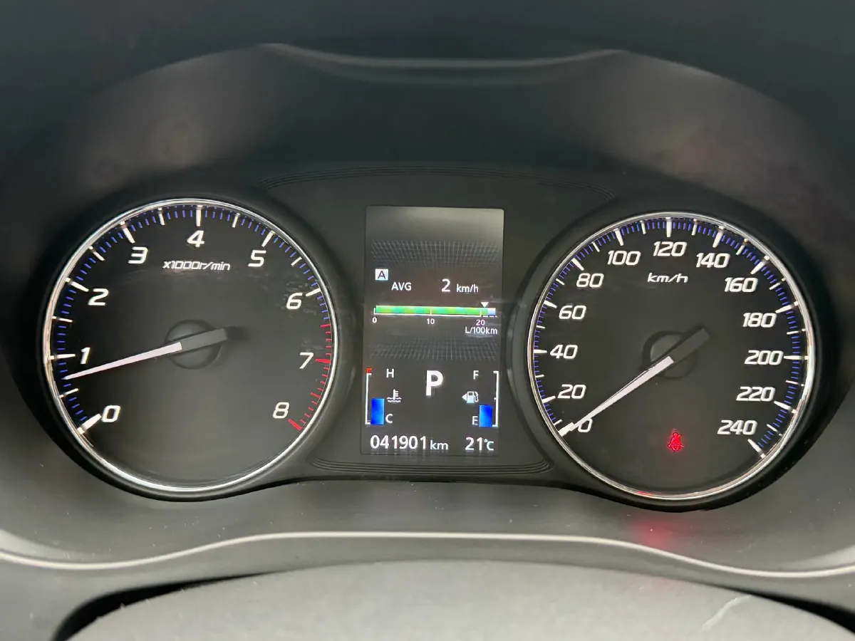 2019 Mitsubishi Outlander 2.0L 166HP L4 CVT,autocango,china used car exporter,china ev exporter,chinese used car exporter,chinese used ev exporter